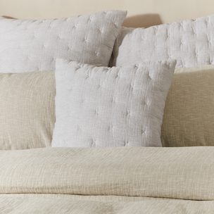 Natural Guaze Cushions 45x45 Detail