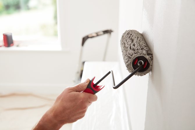 9 Inch Roller Grey Wall B