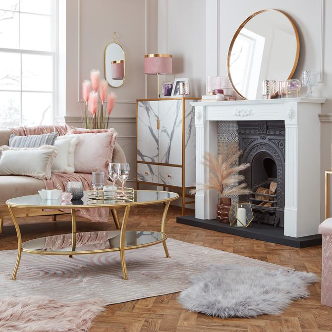 WINTER SERENTITY LIVING ROOM MAIN 2023 02 24 090310 halg