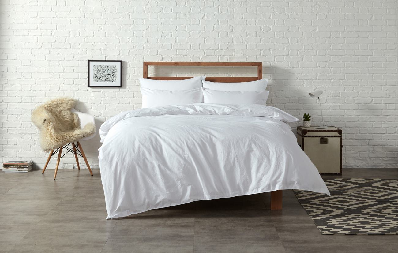 Percale White Main 02 Crop