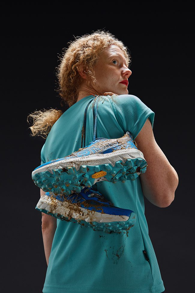 Female Dirty shoes over shoulder 5