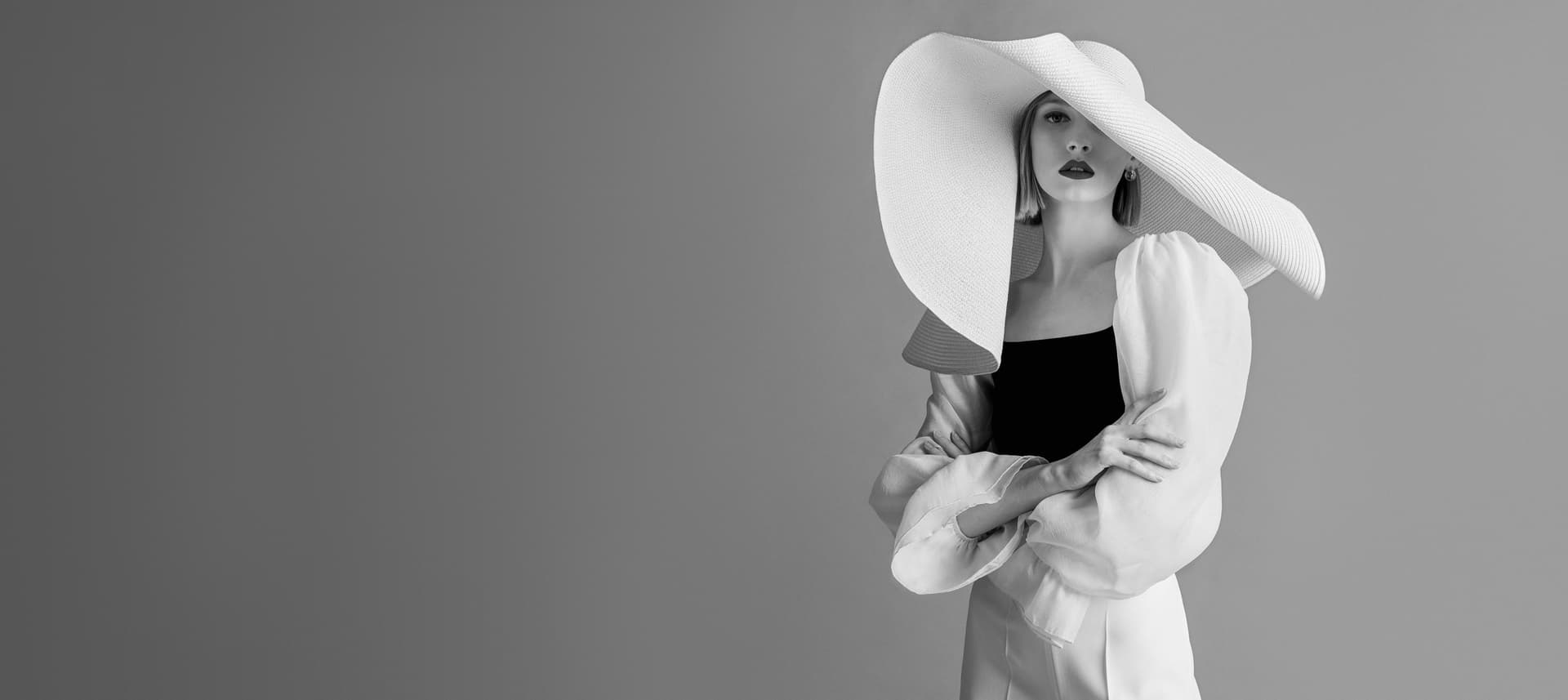 Model fashion images hat
