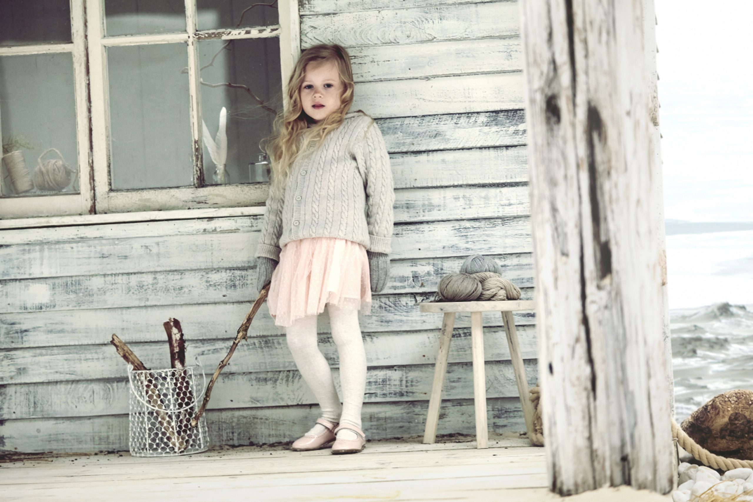 Winter 1700 b Large resized